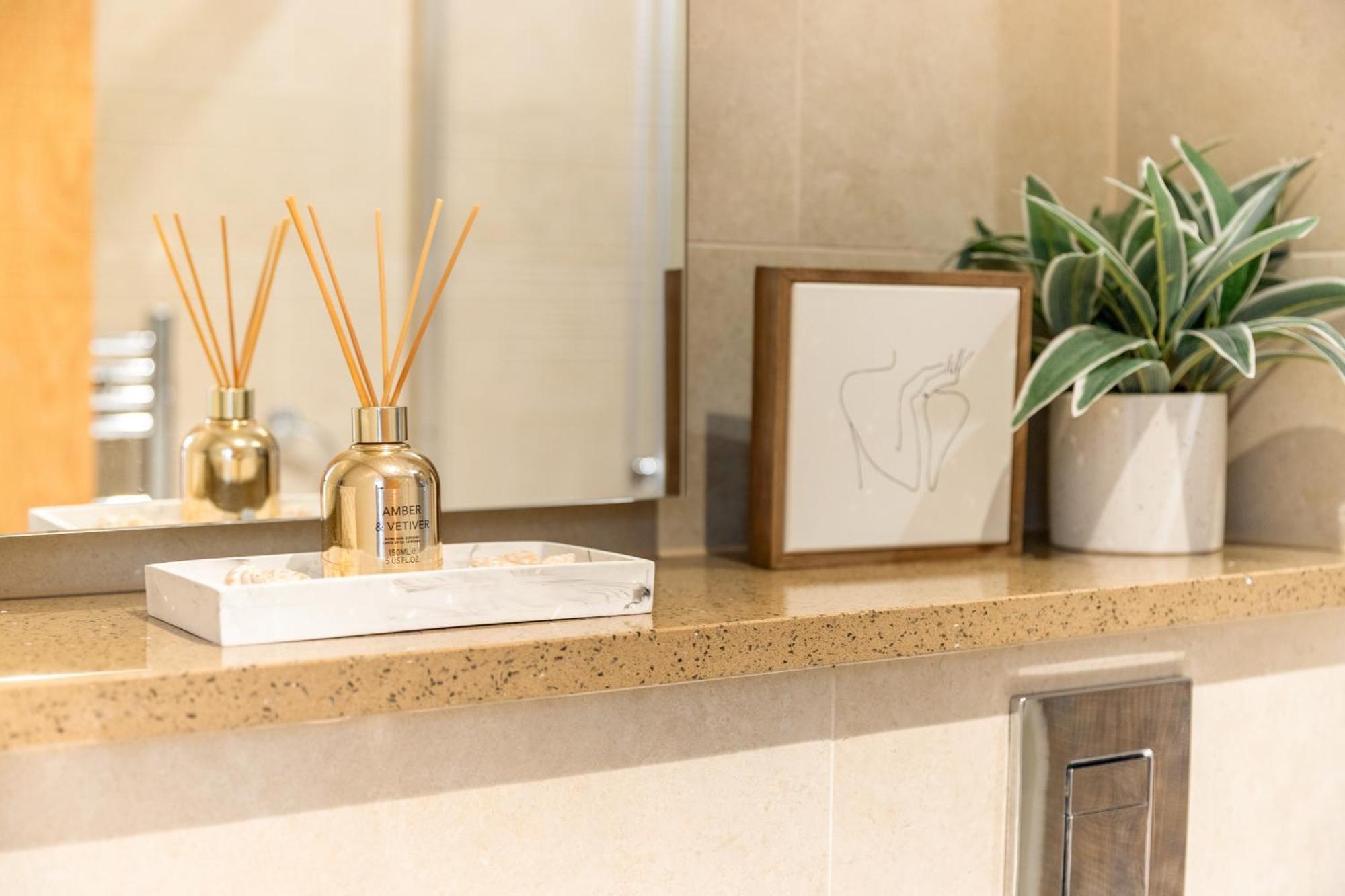 Luxury Apartment In Central London Near Big Ben, Buckingham Palace And London Eye Exterior photo